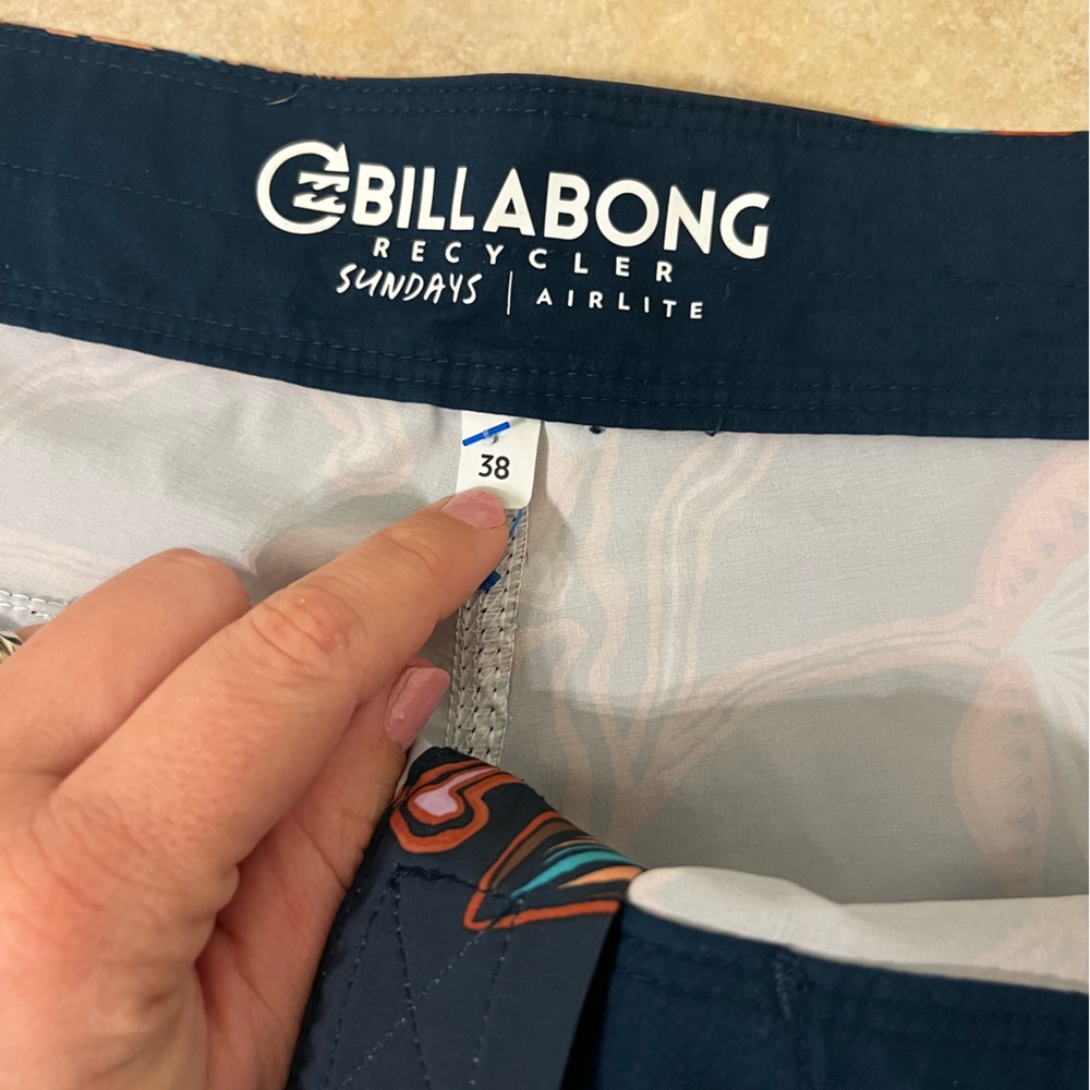 Billabong Men's Sundays Airlite Boardshorts - Picture 5 of 7